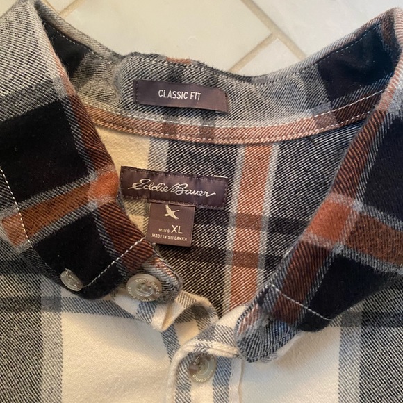 Eddie Bauer Long Sleeve Flannel - Picture 3 of 3